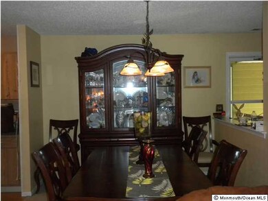 19 Augusta Ct unit 5, Freehold, NJ 07728 - photo 5