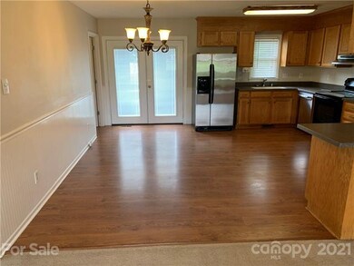 106 Ridgeview Rd, Statesville, NC 28625 - photo 4