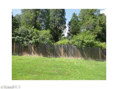 3541 Sunset Hollow Ct, High Point, NC 27265 - photo 7