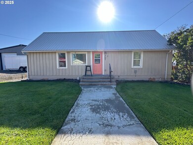 307 N Canyon Blvd, John Day, OR 97845 - photo 3
