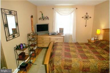 4607 36th St S unit A2, Arlington, VA 22206 - photo 6