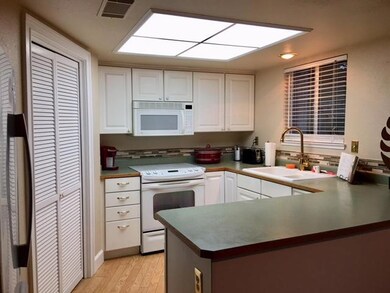 918 Chamise Way, Redding, CA 96002 - photo 2