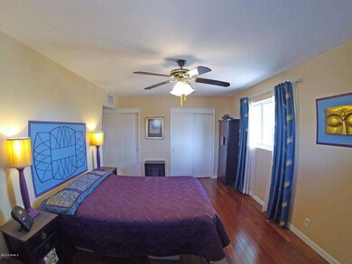 9439 N 16th St, Phoenix, AZ 85020 - photo 6