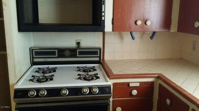 Ironwood--kitchen 3