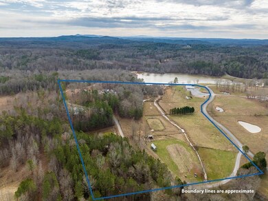 2089 John Call Rd, Talking Rock, GA 30175 - photo 2