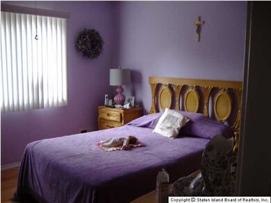 unlisted-address, Staten Island, NY 10308 - photo 7