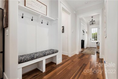 910 Richland Dr, Charlotte, NC 28211 - photo 6