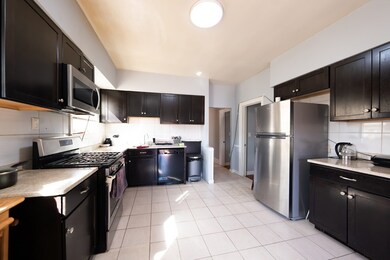 27 Wave Ave unit C, Revere, MA 02151 - photo 4