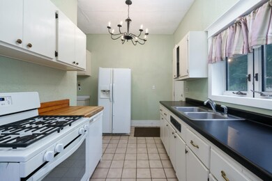 LC-Hoover_St_3203_Kalamazoo_49008-3