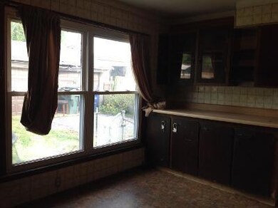 Bright Kitchen