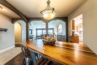 2967 Community Dr, Alvin, TX 77511 - photo 7