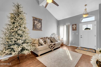 13251 Kestrel Ave, Horizon City, TX 79928 - photo 5