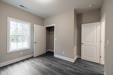 606 Colonette Dr, Hopkinsville, KY 42240 - photo 7