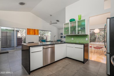 AZA_Listings_9841_S_46thSt_Images-21