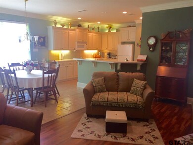 1845 Hollylake Cir, Tyler, TX 75703 - photo 5