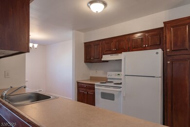 135 S Maple Ave, Ridgewood, NJ 07450 - photo 7