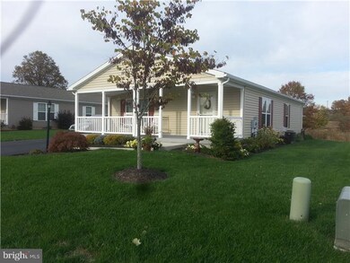 7 Songbird Ct, Bechtelsville, PA 19505 - photo 2