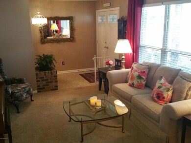 8552 Burkhall St, Jacksonville, FL 32211 - photo 4