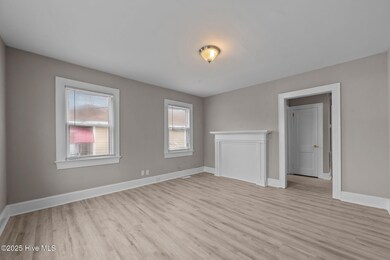 305 Cadillac St, Greenville, NC 27834 - photo 6