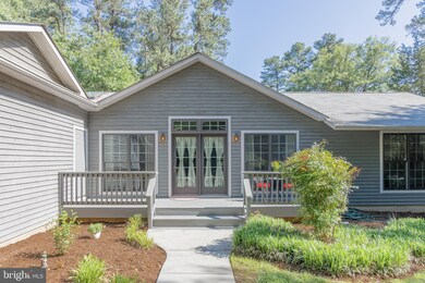 14620 Honeysuckle Way, Swan Point, MD 20645 - photo 2