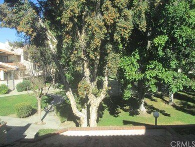 914 N Redding Way unit C, Upland, CA 91786 - photo 3