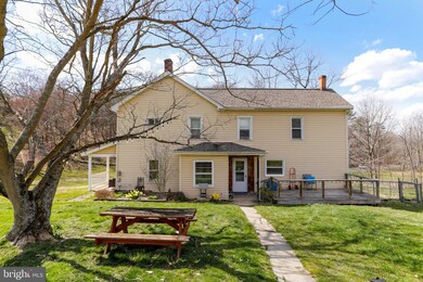 967 Winchester Grade Rd, Berkeley Springs, WV 25411 - photo 5