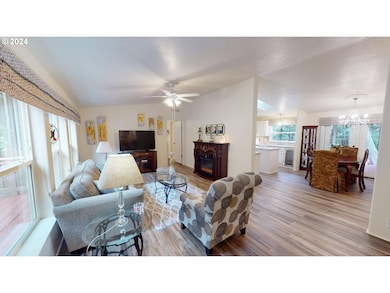 Living Room/Dining Room