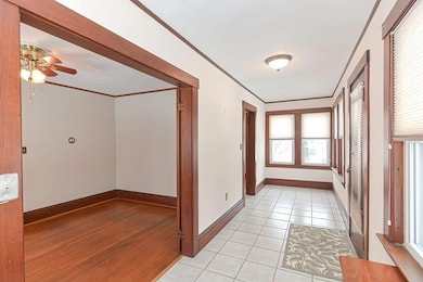 17 Lee St, Milford, MA 01757 - photo 4