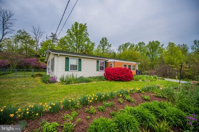 1507 Apple Harvest Dr, Hedgesville, WV 25427 - photo 3