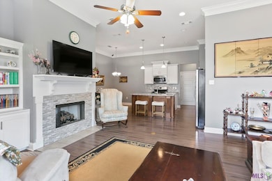 6504 Surrey Ln, Zachary, LA 70791 - photo 4