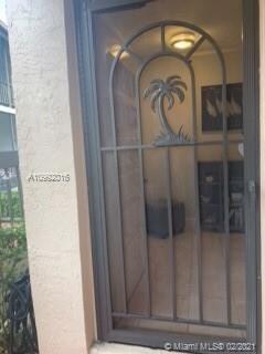 Entry way open