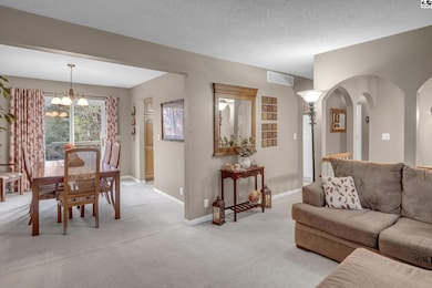 1320 Northglen St, McPherson, KS 67460 - photo 4