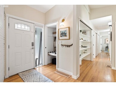 Entrance/Foyer