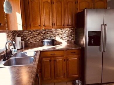 130 Marian Ln, Woonsocket, RI 02895 - photo 3