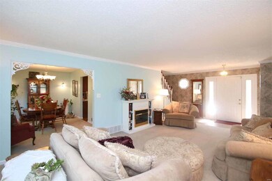 1301 Jacquelyn Ct, Maryville, IL 62062 - photo 3