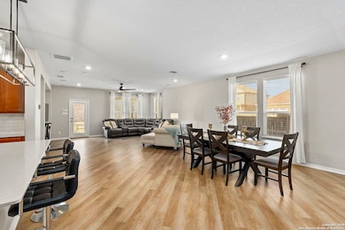 5104 Devanado Way, San Antonio, TX 78261 - photo 6