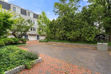 15 Ellery Square, Cambridge, MA 02138 - photo 2
