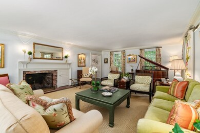 54 Greylock Rd, Wellesley Hills, MA 02481 - photo 6