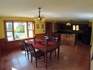 586 Hallstrom Rd, Northfield, VT 05663 - photo 4