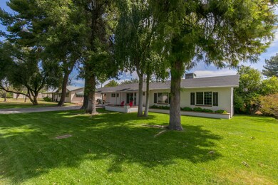 3825 N 35th Pl-5