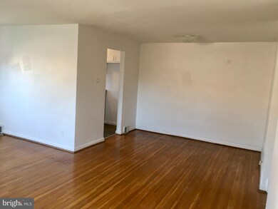 32 Windsor Rd unit B, Glenside, PA 19038 - photo 4