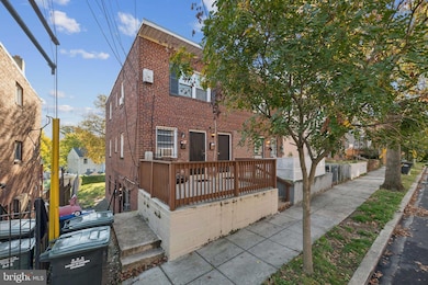 339 54th St NE, Washington, DC 20019 - photo 5