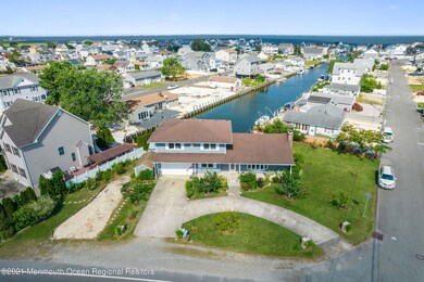 1041 Bayview Ave unit SUMMER RENTAL, Bayville, NJ 08721 - photo 2