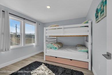 121 Dewey Dr, Toms River, NJ 08751 - photo 6