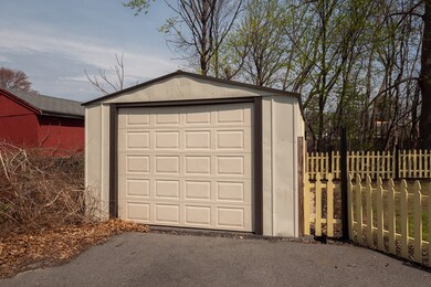 1 Vandergrift St, Lawrence, MA 01843 - photo 7