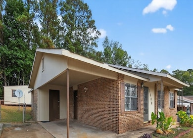 1400 Lockhart Cir, Phenix City, AL 36869 - photo 2