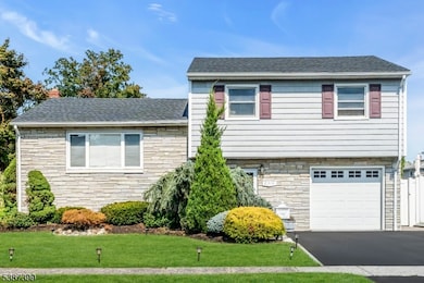 2316 Old Grove Rd, Linden, NJ 07036 - photo 2