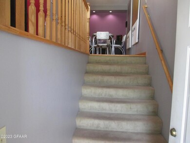 Entrance to dining room