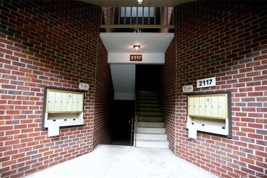 Front entrance with mailboxes