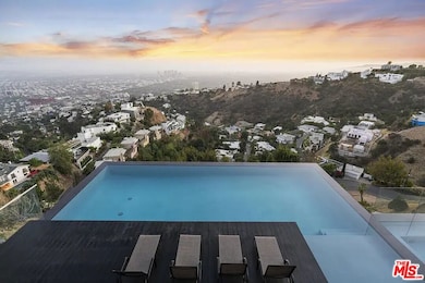 8790 Appian Way, Los Angeles, CA 90046 - photo 4